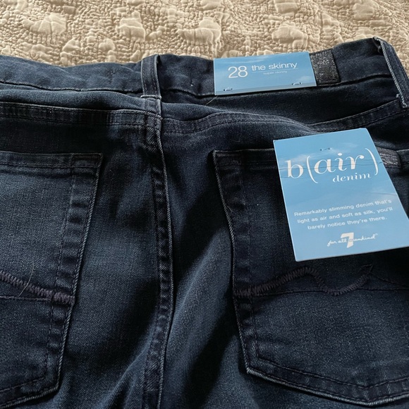Jeans BNWT - Picture 2 of 4